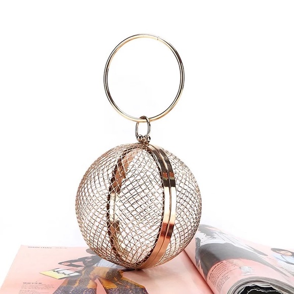 Gold Circle Clutch Purse - Picture 1 of 3